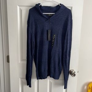 Men’s v neck long sleeve